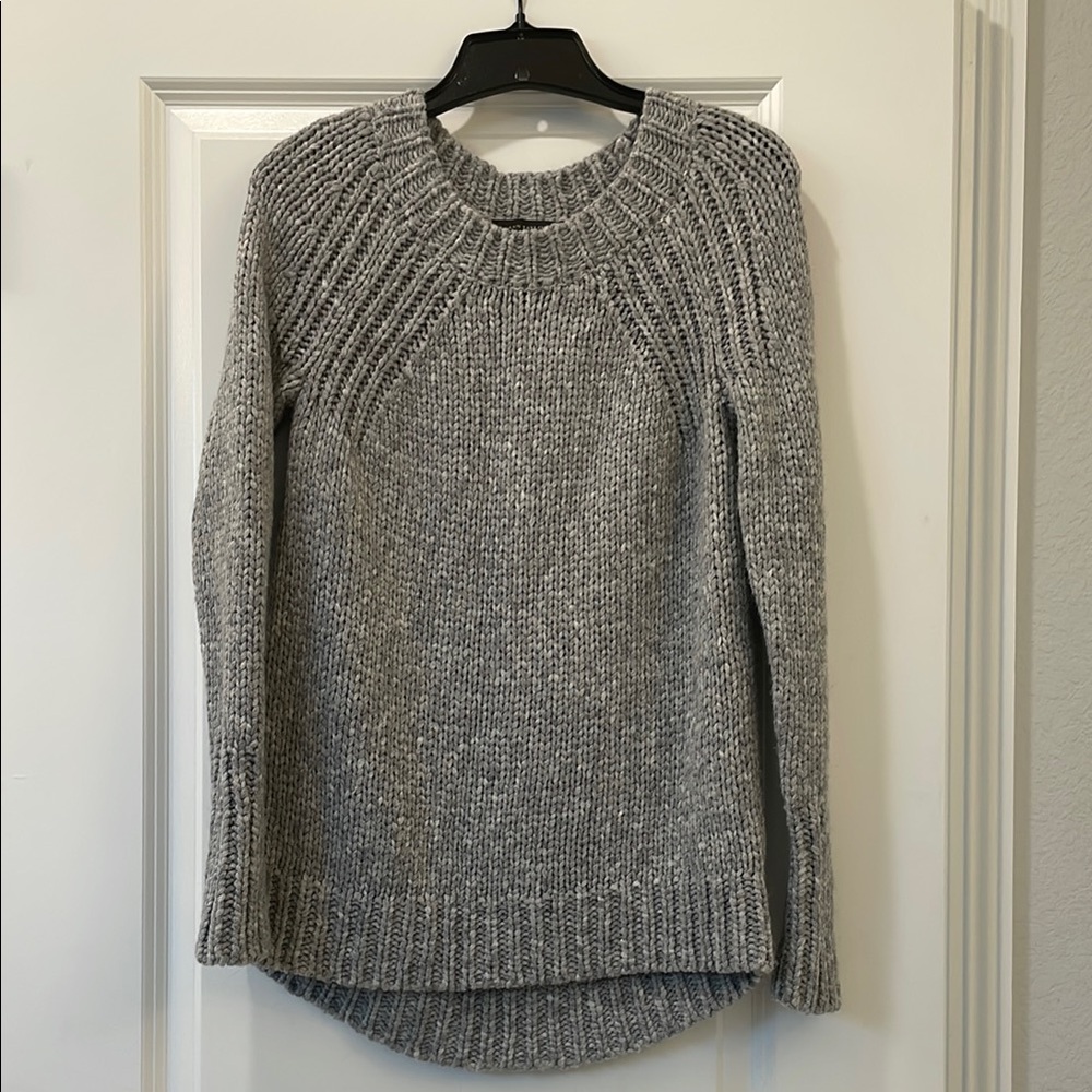 Ann Taylor Gray Women's Sweater